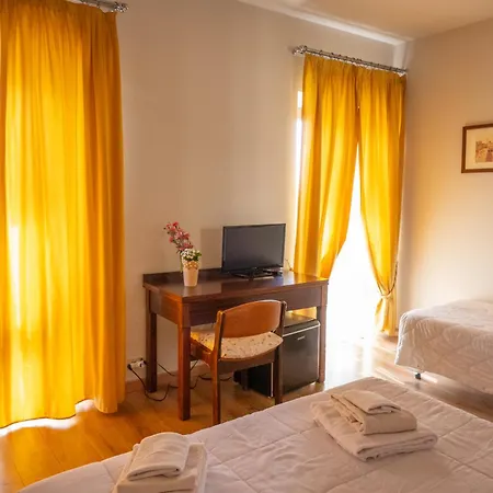 Bed & Breakfast Casa Pistacchio Lovere